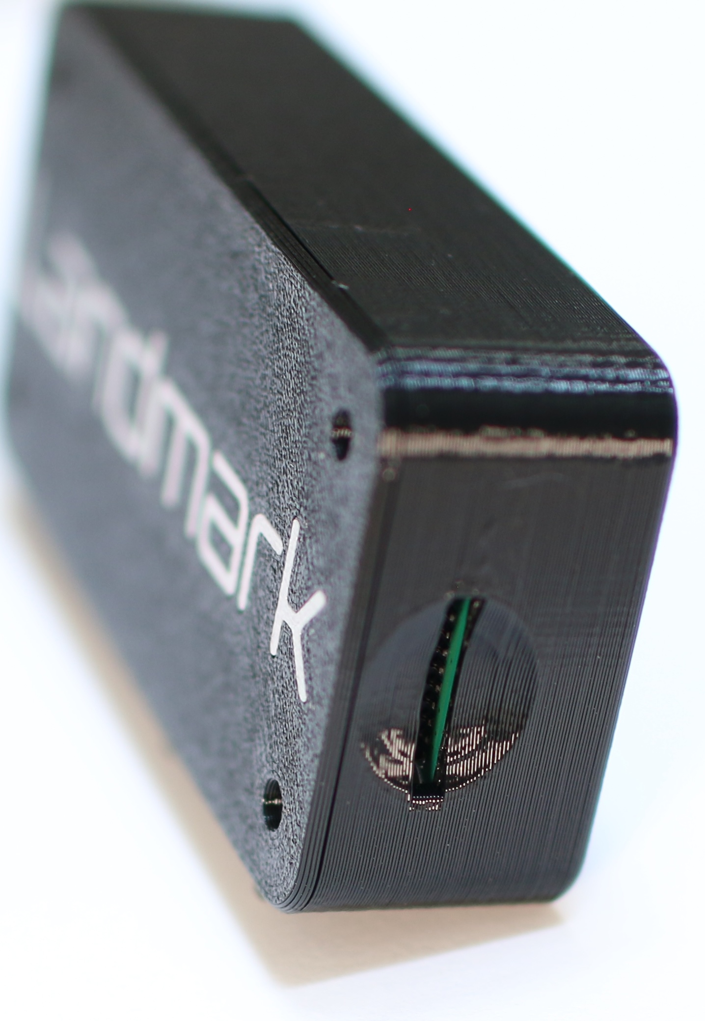 Landmark module microSD card slot